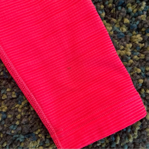 The North Face Women’s Zip Up Hoodie (M) - Picture 6 of 9